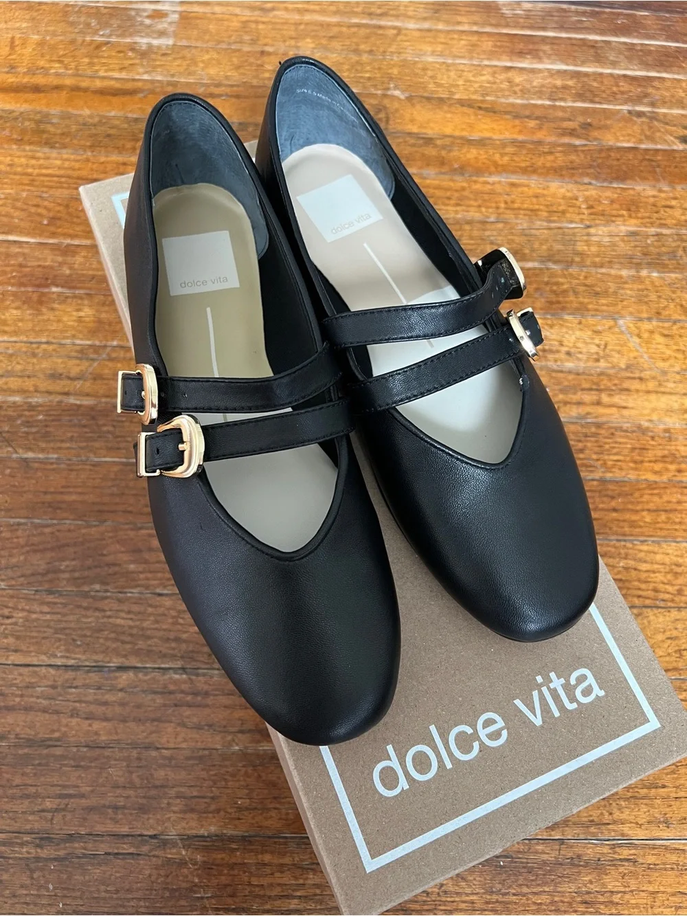Dolce Vita Baylee Mary Jane Flats in Black Leather